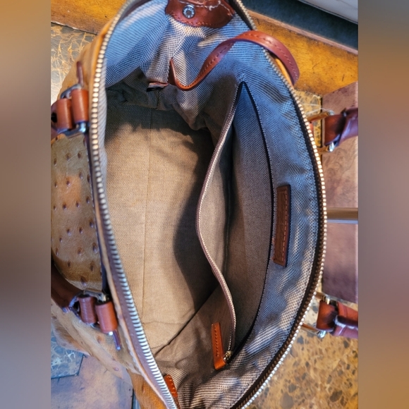 Dooney & Bourke Ostrich embossed leather bag - Picture 6 of 12